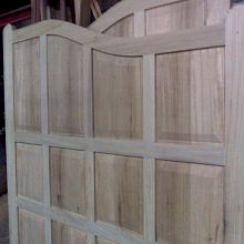 timber gates, side hinged