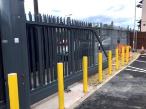 electrical cantilevered gate